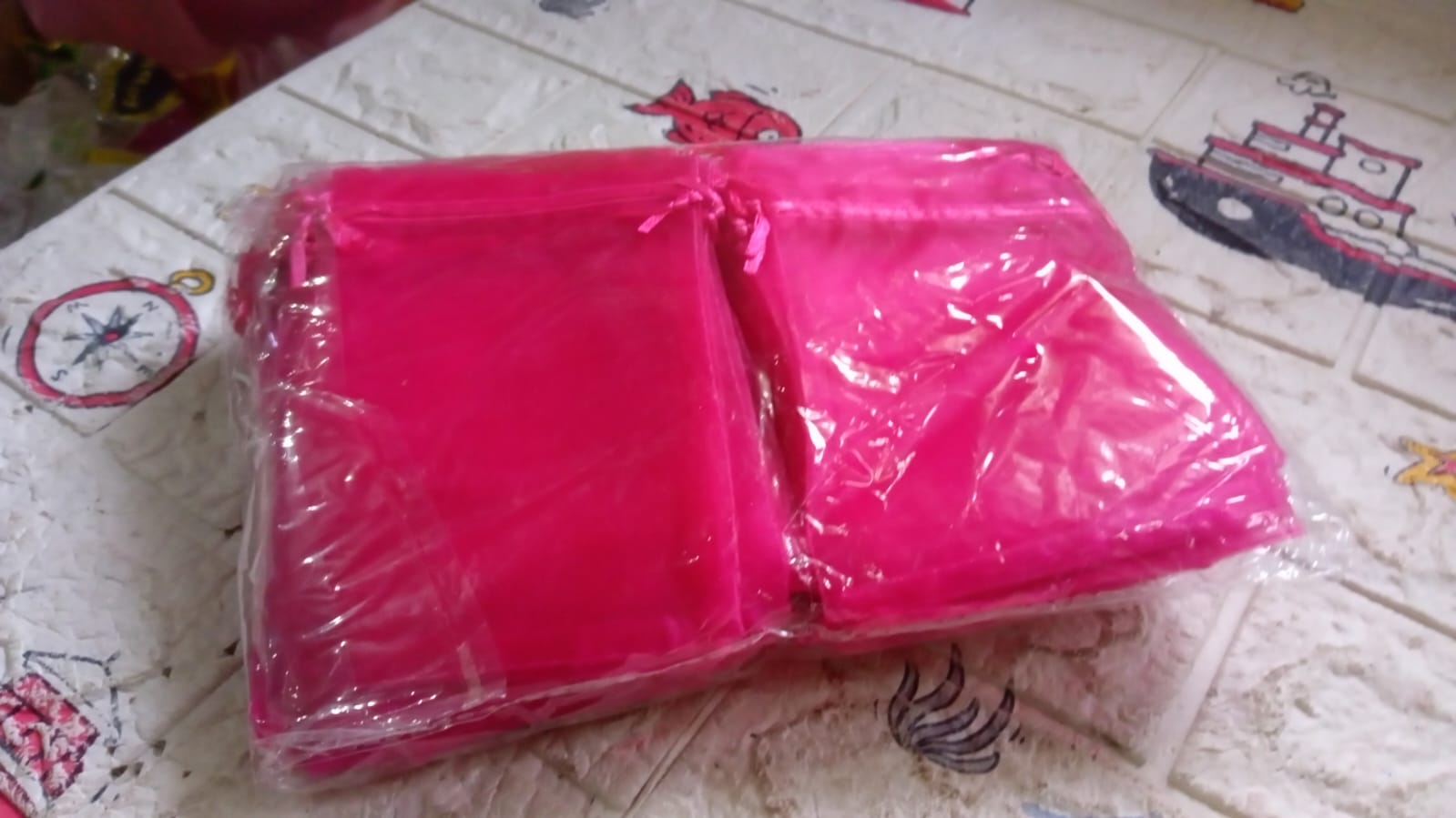 8780 Organza Gift Bags Small Mesh Bags Drawstring Gift Bags Christmas Drawstring Organza Gift Bags, Wedding Party Festival Gift Bags (100 Pcs Set) 8780 Organza Gift Bags Small Mesh Bags Drawstring Gift Bags Christmas Drawstring Organza Gift Bags, Wedding Party Festival Gift Bags (100 Pcs Set)